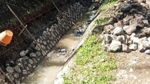 Anggaran Ratusan Juta, Proyek SDA Lumajang Pakai Batu Bekas, Diduga Ada Manipulasi